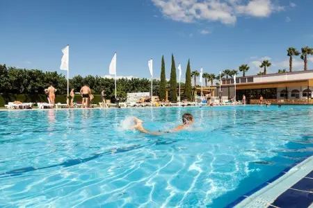 Camping Cambrils Playa 2 BUNGALOW PREMIUM, Bungalow sur un camping bien équipé près d'une plage de sable - Photo 1