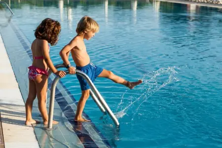 Camping Cambrils Playa 3 BUNGALOW NEW MEDITERRANI, Bungalow sur un camping bien équipé près d'une plage de sable - Photo 14