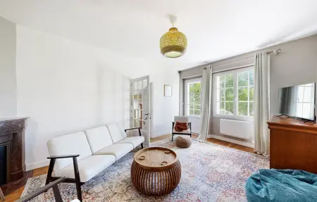 Location Maison 6 personnes à Terres de Haute Charen - Photo 2