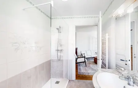 Location Maison 6 personnes à Terres de Haute Charen - Photo 21