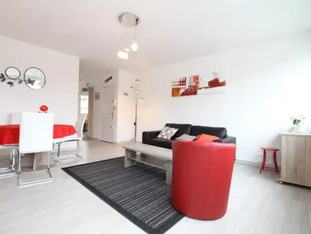 T2 moderne à Balaruc-les-Bains avec clim, parking et wifi - Photo 4