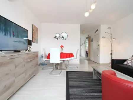 T2 moderne à Balaruc-les-Bains avec clim, parking et wifi - Photo 5