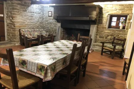 Seriola, Chalet à Apecchio avec Piscine et Vue - Photo 10