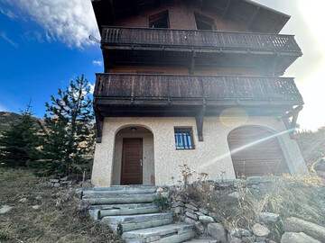 Location Chalet in Vars,Magnifique chalet avec sauna et cheminée, proche des pistes FR-1-773-49 N°1013223