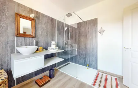 Location Maison 8 personnes à Bourg Lastic - Photo 33