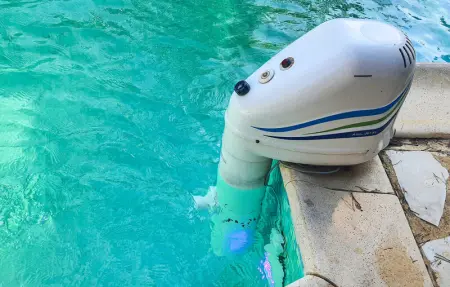 Location Maison 8 personnes à St Julien de Peyrolas - Photo 10