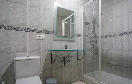 Location Maison 6 personnes à Sayalonga - Photo 14