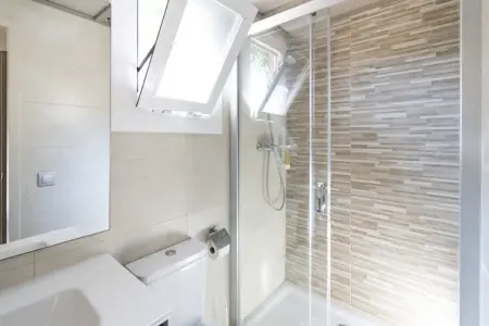 Camping del Mar BUNGALOW PREMIUM, Maison 6 personnes à Barcelona - Photo 9