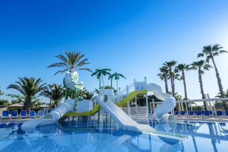 CAMPING ESTIVAL VENDRELL PLATJA BUNGALOW 4 STANDARD - Photo 8