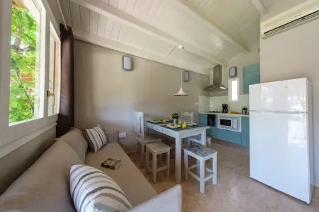 CAMPING ESTIVAL VENDRELL PLATJA BUNGALOW 4 STANDARD - Photo 14