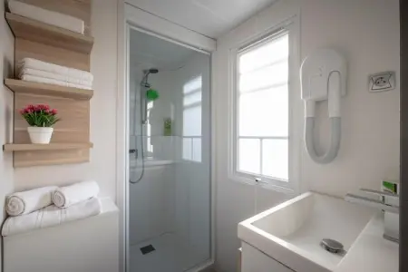 CAMPING ESTIVAL VENDRELL PLATJA MOBILE HOME 4/5, Maison 4 personnes à Tarragona - Photo 10