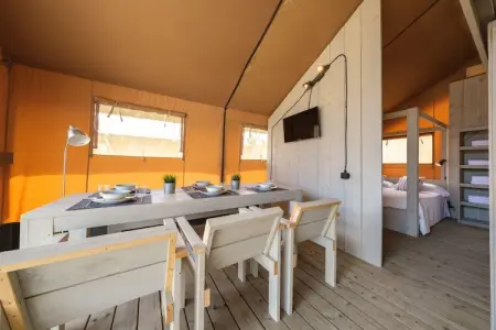 CAMPING ESTIVAL VENDRELL PLATJA TENT GRAND SAFARI GLAMPING - Photo 2