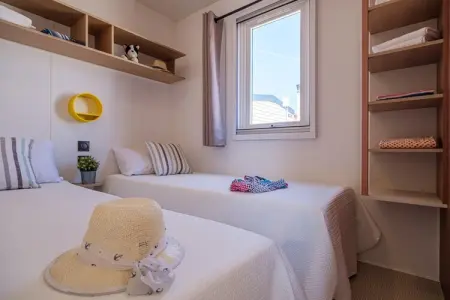 CAMPING ESTIVAL VENDRELL PLATJA Mobile home mediterranea 4 pax - Photo 6