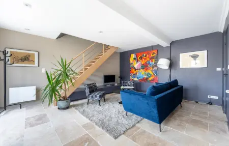 Location Maison 6 personnes à Vienne en Arthies - Photo 2