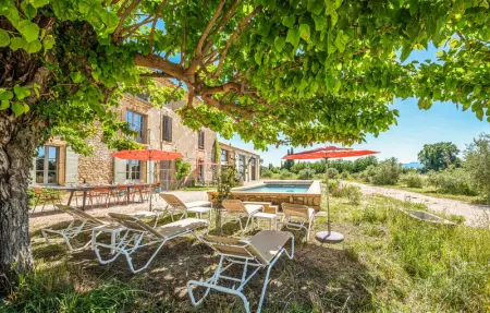 Location Maison 10 personnes à Travaillan - Photo 12