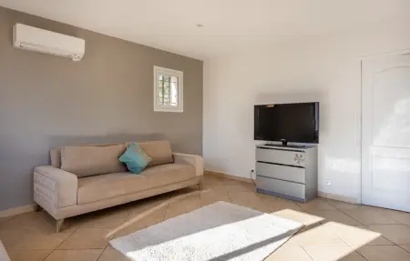 Location Appartement 6 personnes à Le Luc - Photo 9