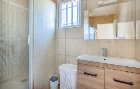 Location Appartement 6 personnes à Le Luc - Photo 15