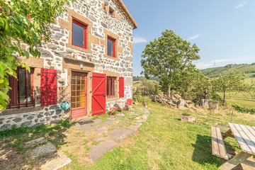 Location Haus in Vissac Auteyrac,La maison de Freda - Maison avec vue montagne 1369690 N°1013502