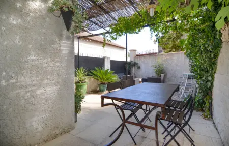 Location Maison 6 personnes à Maillane - Photo 1