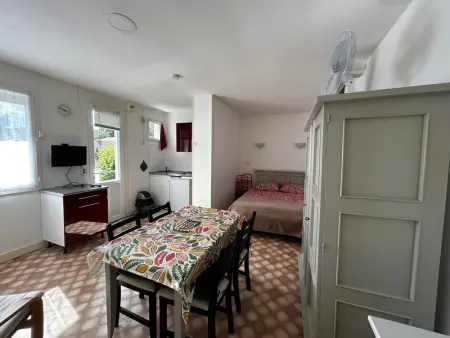 Studio proche centre-ville et Thermes, WIFI, parking - Photo 2