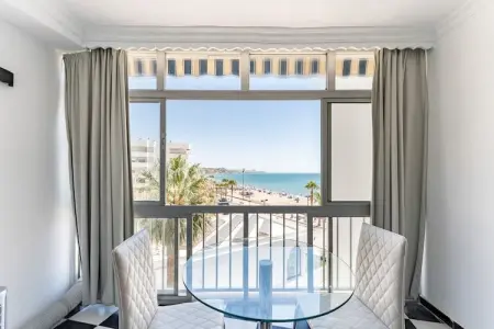 Appartement à Fuengirola, CT 336 - Faro's Carvajal Beachstudio - Frontline - L1013656