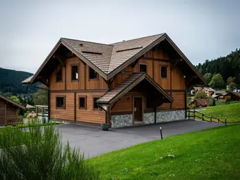 Casa rural en Xonrupt Longemer,Chalet moderne avec sauna, proche lac et pistes de ski FR-1-589-659 N°1013802