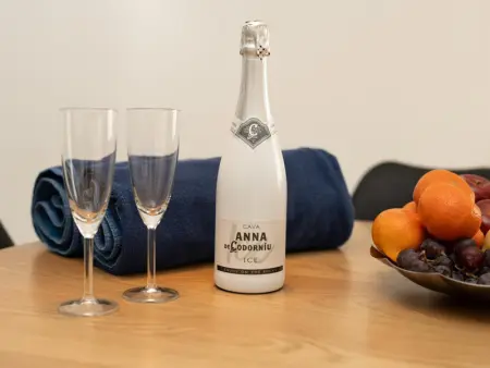 Appartement Moderne avec Vue, Piscine et Parking - 4 Pers - Photo 6