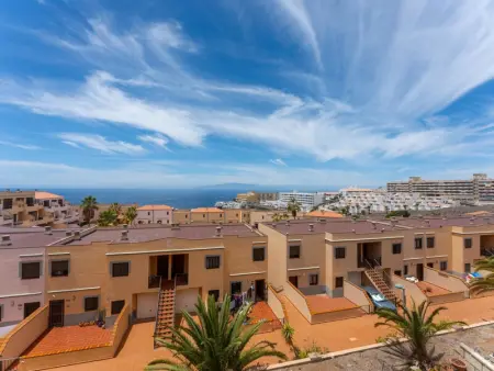 Appartement Moderne avec Vue, Piscine et Parking - 4 Pers - Photo 13