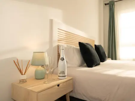 Appartement Moderne avec Vue, Piscine et Parking - 4 Pers - Photo 23