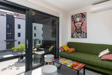 Apartment Good Vibes - One Bedroom Apartment with Balcony - Photo 1