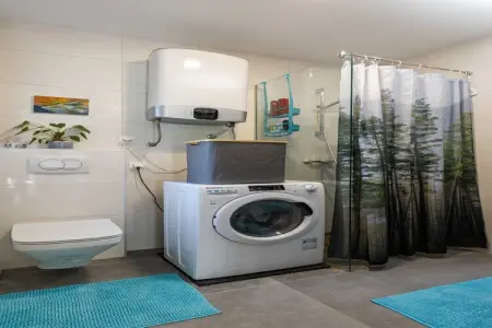 Apartment Good Vibes - One Bedroom Apartment with Balcony - Photo 8