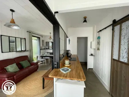 Maison rénovée proche plage avec cour privative, vélos et équipements bébé - Photo 9