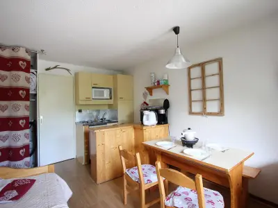 Appartement à Chamrousse, Studio cosy avec balcon et animaux admis à Chamrousse - L1013997