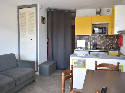 Appartement à Font Romeu Odeillo Via, Studio cabine à Font-Romeu, parking et terrasse - L1014003