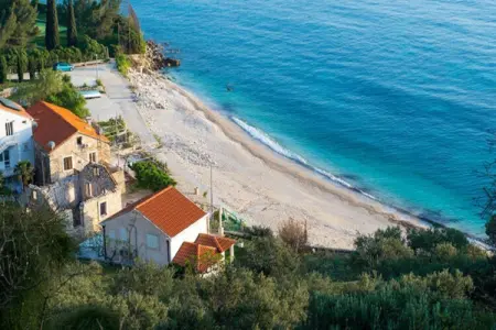 Villa Samba- Premium One-Bedroom Apartment with Balcony and Sea View - Photo 27