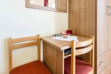 Guest House Fontana - One Bedroom Apartment with Balcony and Sea View - Photo 3