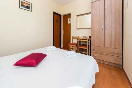 Guest House Fontana - One Bedroom Apartment with Balcony and Sea View - Photo 11