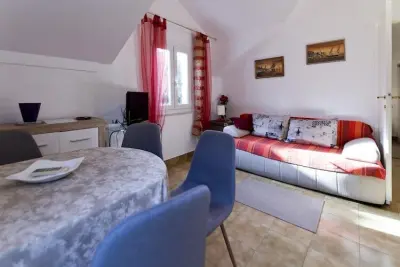 Mobil Home à Dubrovnik, Apartment Niki - One-Bedroom Apartment with Balcony (A2+1) - L1014339