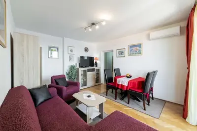 Appartement à Dubrovnik, Blue Harmony Sea View Apartment - Two Bedroom Apartment with Balcony and Sea View - L1014367