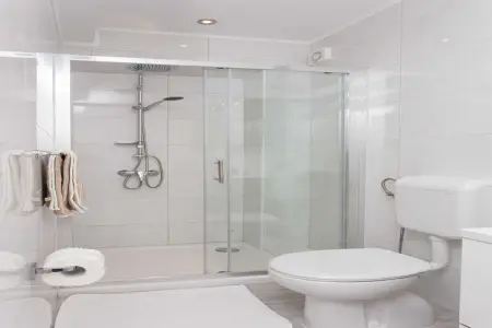 Villa Mirjana - One Bedroom Apartment with Terrace and Sea View (Palma) - Photo 10