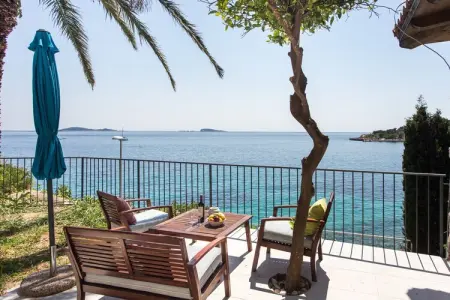 Villa Mirjana - One Bedroom Apartment with Terrace and Sea View (Naranča) - Photo 18