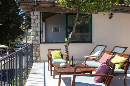 Villa Mirjana - One Bedroom Apartment with Terrace and Sea View (Naranča) - Photo 23