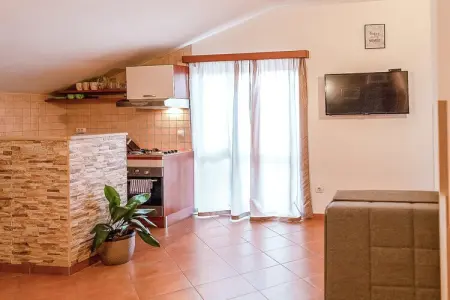 Apartments Senjo - One Bedroom Apartment with Balcony and Side Sea View (Apartman 6) - Photo 2