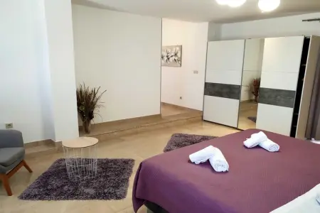 Villa Avoca - Four Bedroom Villa with Swimming Pool - Photo 32