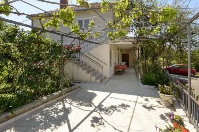 Appartement à Vitaljina, Apartment Petar - Two Bedroom Apartment with Terrace (A4+1) - L1014533