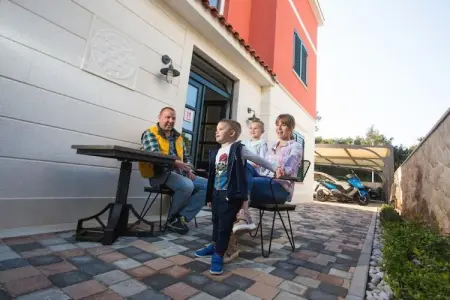 Apartments Villa Lukas - ''No.1'' One-Bedroom Apartment with Balcony and Sea View - Photo 13