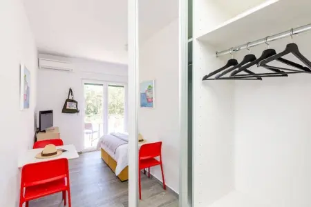 Apartments Villa Lukas - ''No.3'' Studio Apartment with Balcony and Sea View - Photo 8