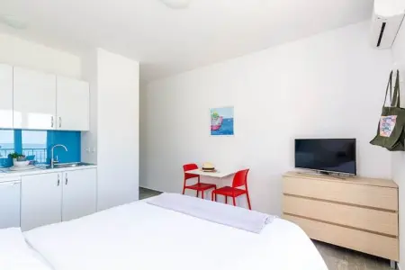 Apartments Villa Lukas - ''No.7'' Studio Apartment with Balcony and Sea View - Photo 2