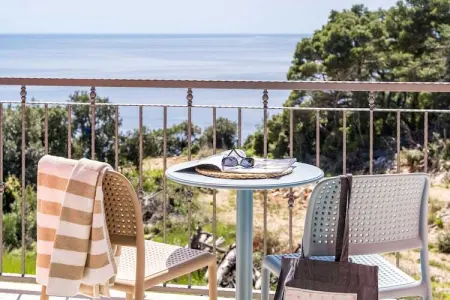 Apartments Villa Lukas - ''No.10'' Gallery Studio Apartment with Balcony and Sea View - Photo 6