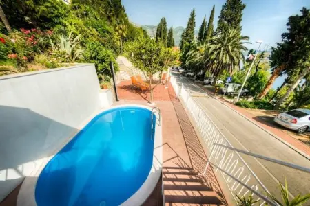 Guest House Villa Nina- Superior Double or Twin Room with Balcony and Sea View (S4 - mala) - Photo 13